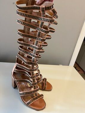 Mimosa Women’s Strappy Gladiator Block Heel Sandals - Tan